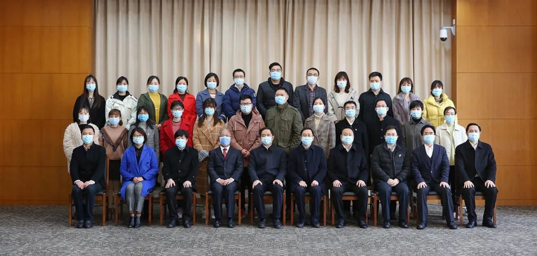 九游官网-毕尔巴鄂竞技内部会议纪要流出——窗口期复出首秀，CBA常规赛使命明确，医务组通报恢复-九游官网